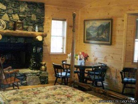 Misty Mountain Ranch B&B 매기 벨리 객실 사진